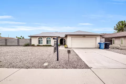 2110 W Silvergate Dr, Chandler, AZ 85224