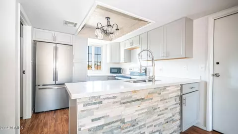 2020 W Union Hills Dr #246, Phoenix, AZ 85027