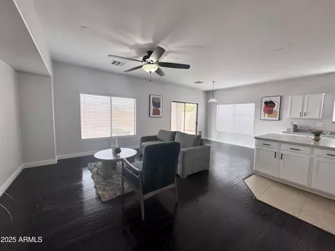 7146 W Globe Ave, Phoenix, AZ 85043 photo 9