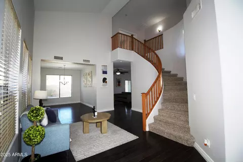 7146 W Globe Ave, Phoenix, AZ 85043