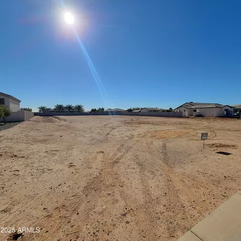 16009 W Cinnabar Ct #52, Waddell, AZ 85355