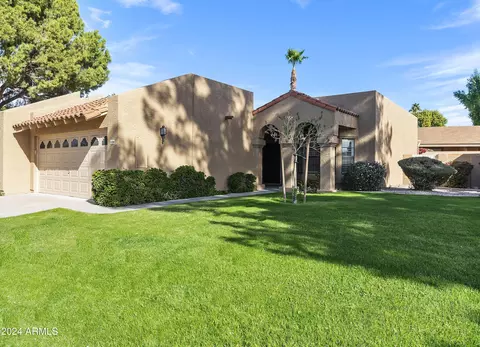 9084 E Winchcomb Dr, Scottsdale, AZ 85260