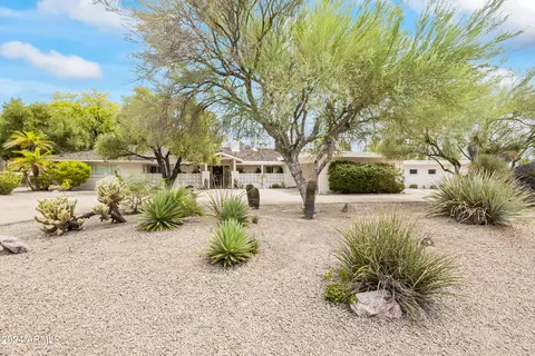 5741 N 38th Pl, Paradise Valley, AZ 85253