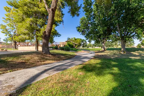 4008 E Cholla Canyon Dr, Phoenix, AZ 85044 photo 27
