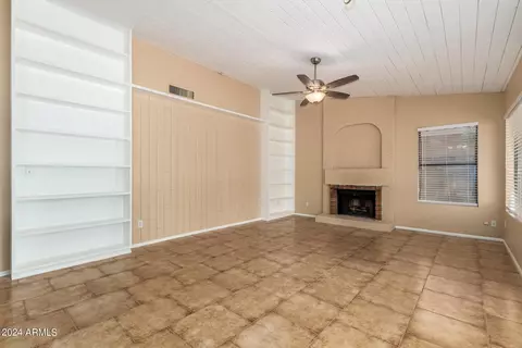 4008 E Cholla Canyon Dr, Phoenix, AZ 85044 photo 6