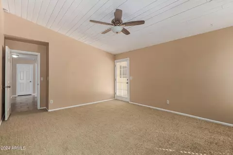 4008 E Cholla Canyon Dr, Phoenix, AZ 85044 photo 12