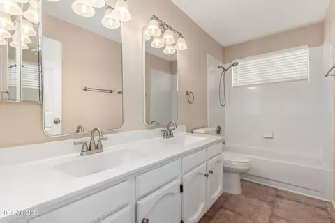 4008 E Cholla Canyon Dr, Phoenix, AZ 85044 photo 17