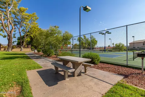 4008 E Cholla Canyon Dr, Phoenix, AZ 85044 photo 25