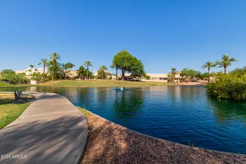 4008 E Cholla Canyon Dr, Phoenix, AZ 85044 photo 29