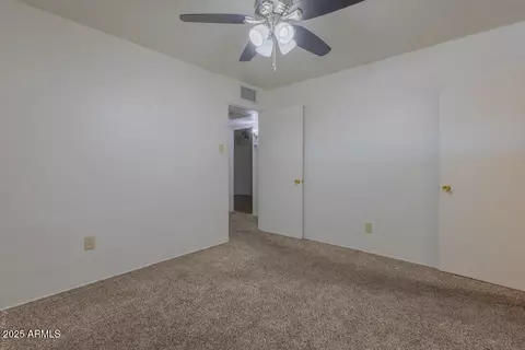 1350 N 37th Dr, Phoenix, AZ 85009 photo 8