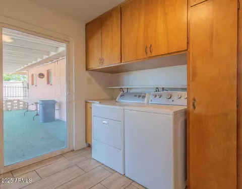 1350 N 37th Dr, Phoenix, AZ 85009 photo 16