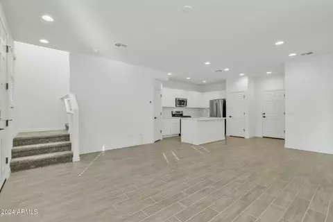 8235 E Impala Ave, Mesa, AZ 85209 photo 6