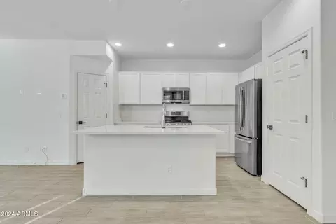 8235 E Impala Ave, Mesa, AZ 85209 photo 10
