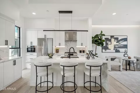 1501 N Miller Rd #1010, Scottsdale, AZ 85257