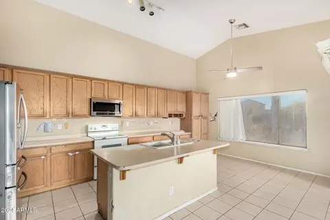10422 Edgewood Ave, Mesa, AZ 85208 photo 8