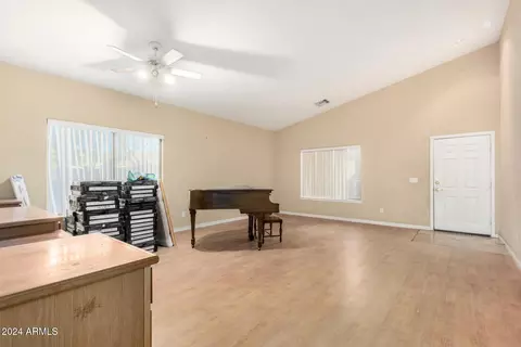 10422 Edgewood Ave, Mesa, AZ 85208 photo 4