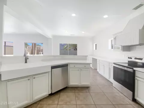 10221 E Knowles Ave, Mesa, AZ 85209 photo 6
