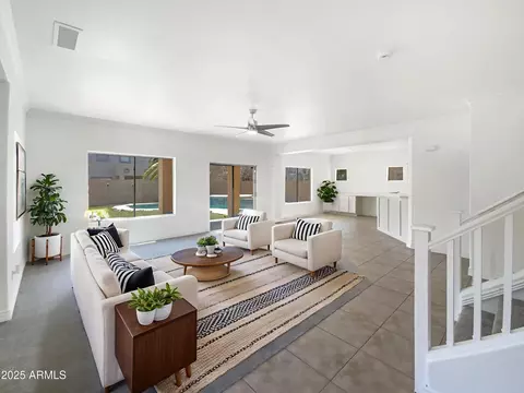 10221 E Knowles Ave, Mesa, AZ 85209 photo 2
