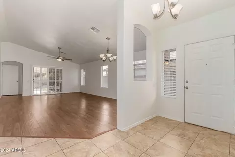 3415 Escuda Rd, Phoenix, AZ 85050 photo 6