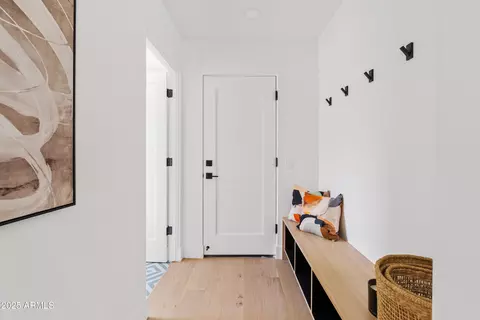 Entry Way - 6733 N 14th St, Phoenix, AZ 85014 photo 1 of 1