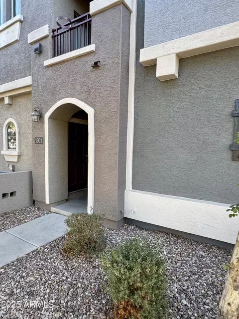 280 S Evergreen Rd #1301, Tempe, AZ 85288