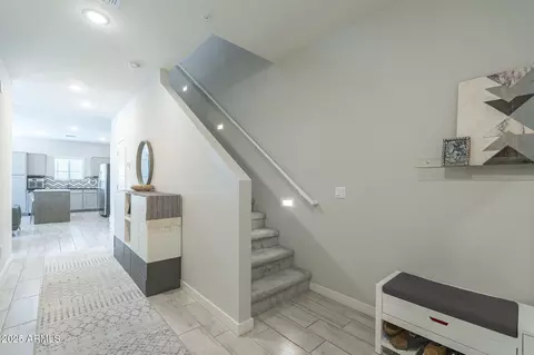 Entry Way - 8184 N 22nd Dr, Phoenix, AZ 85021 photo 2 of 5