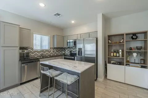 Kitchen - 8184 N 22nd Dr, Phoenix, AZ 85021 photo 5 of 5