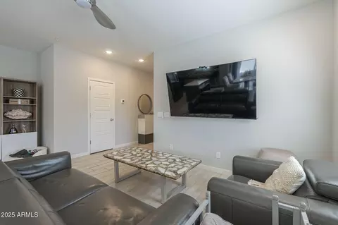 Living - 8184 N 22nd Dr, Phoenix, AZ 85021 photo 1 of 2