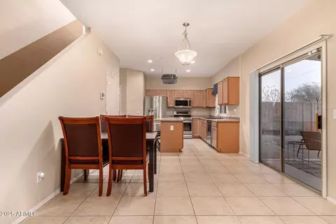 1410 E Dunbar Dr, Phoenix, AZ 85042 photo 8