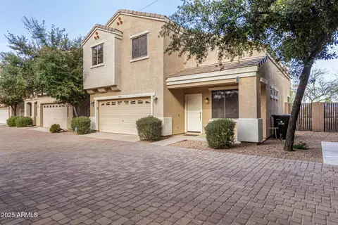 1410 E Dunbar Dr, Phoenix, AZ 85042 photo 2
