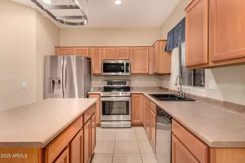 1410 E Dunbar Dr, Phoenix, AZ 85042 photo 12