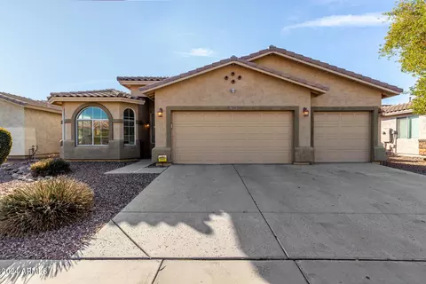 7311 W Donner Dr, Laveen, AZ 85339