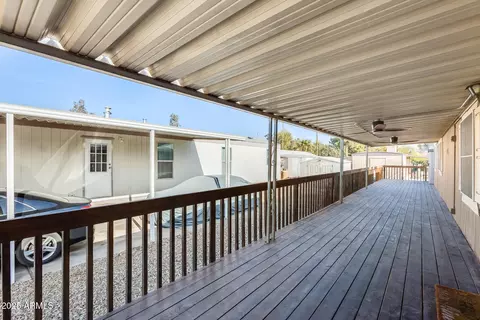 6227 N Litchfield Rd #42, Litchfield Park, AZ 85340