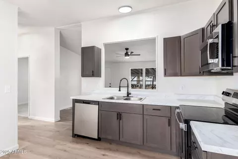 9671 E Cana St, Hereford, AZ 85615