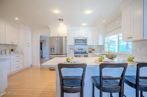4201 E Redfield Rd, Phoenix, AZ 85032 photo 9