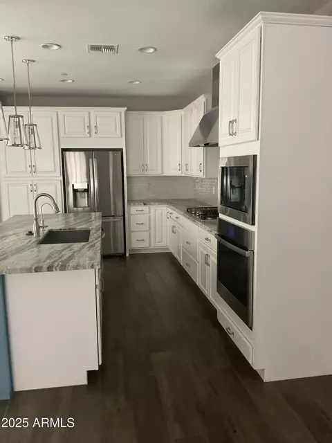 1669 S Wallrade Ln, Gilbert, AZ 85295 photo 10