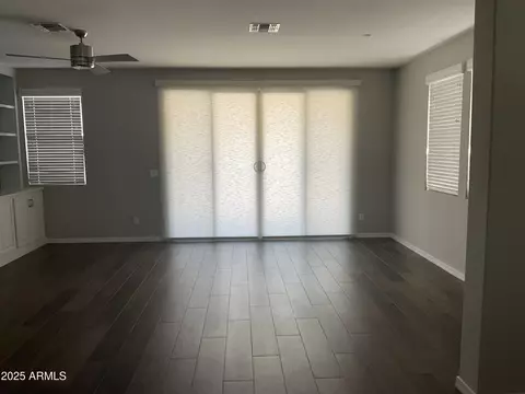 1669 S Wallrade Ln, Gilbert, AZ 85295 photo 9