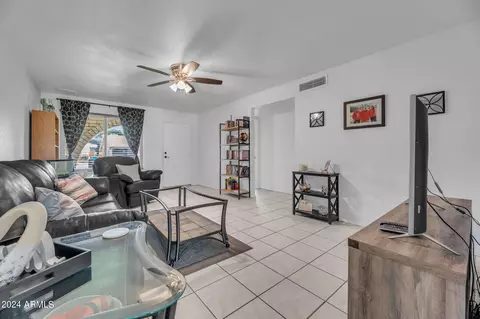 2720 W Libby St, Phoenix, AZ 85053 photo 4