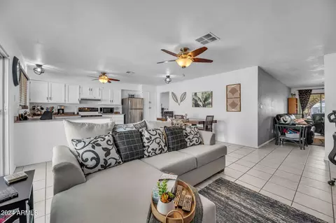 2720 W Libby St, Phoenix, AZ 85053 photo 8