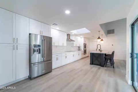 5245 N 25th St, Phoenix, AZ 85016 photo 4