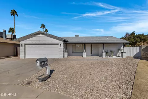 4708 W Cheryl Dr, Glendale, AZ 85302