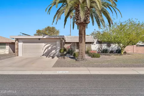 10702 W Manzanita Dr, Sun City, AZ 85373