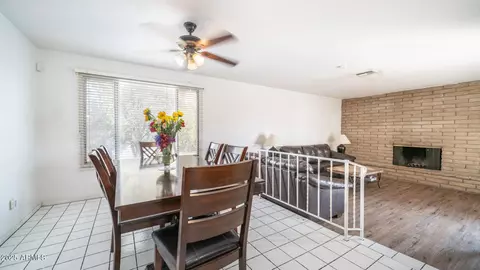 3433 W Mescal St, Phoenix, AZ 85029