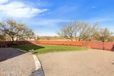 8590 E Nevada Dr, Hereford, AZ 85615 photo 28