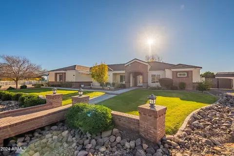 21391 E Orchard Ln, Queen Creek, AZ 85142