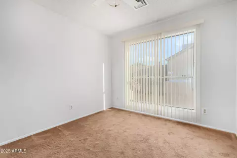 422 E Taro Ln, Phoenix, AZ 85024 photo 23