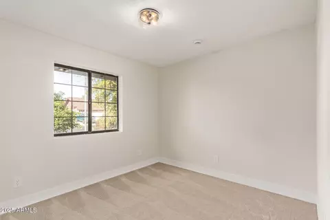 3835 E Grove Ave, Mesa, AZ 85206 photo 10