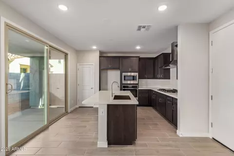 9232 E Sector Dr, Mesa, AZ 85212 photo 11