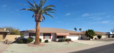 16801 N Orchard Hills Dr, Sun City, AZ 85351