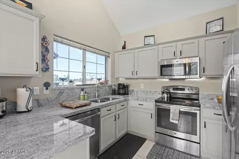 Kitchen - 1633 E Lakeside Dr #113, Gilbert, AZ 85234 photo 1 of 2